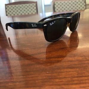 Ray Ban New Wayfarer Polarized Sunglasses